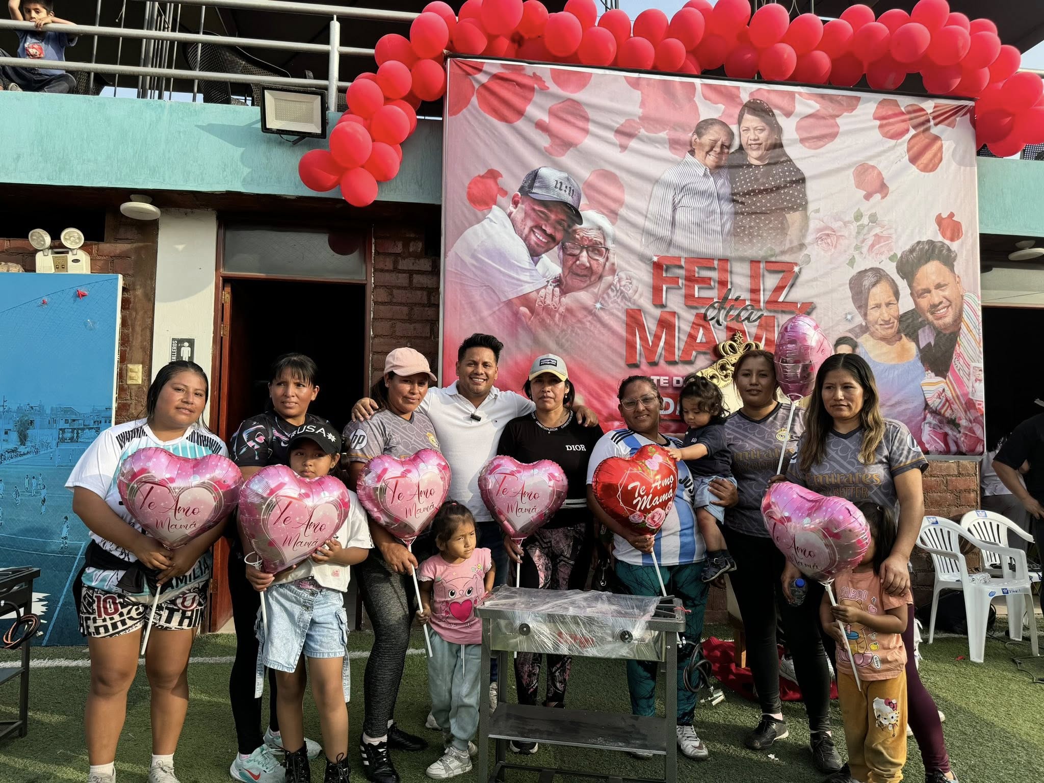 506022148_1274070221385792_9211416230816280403_n